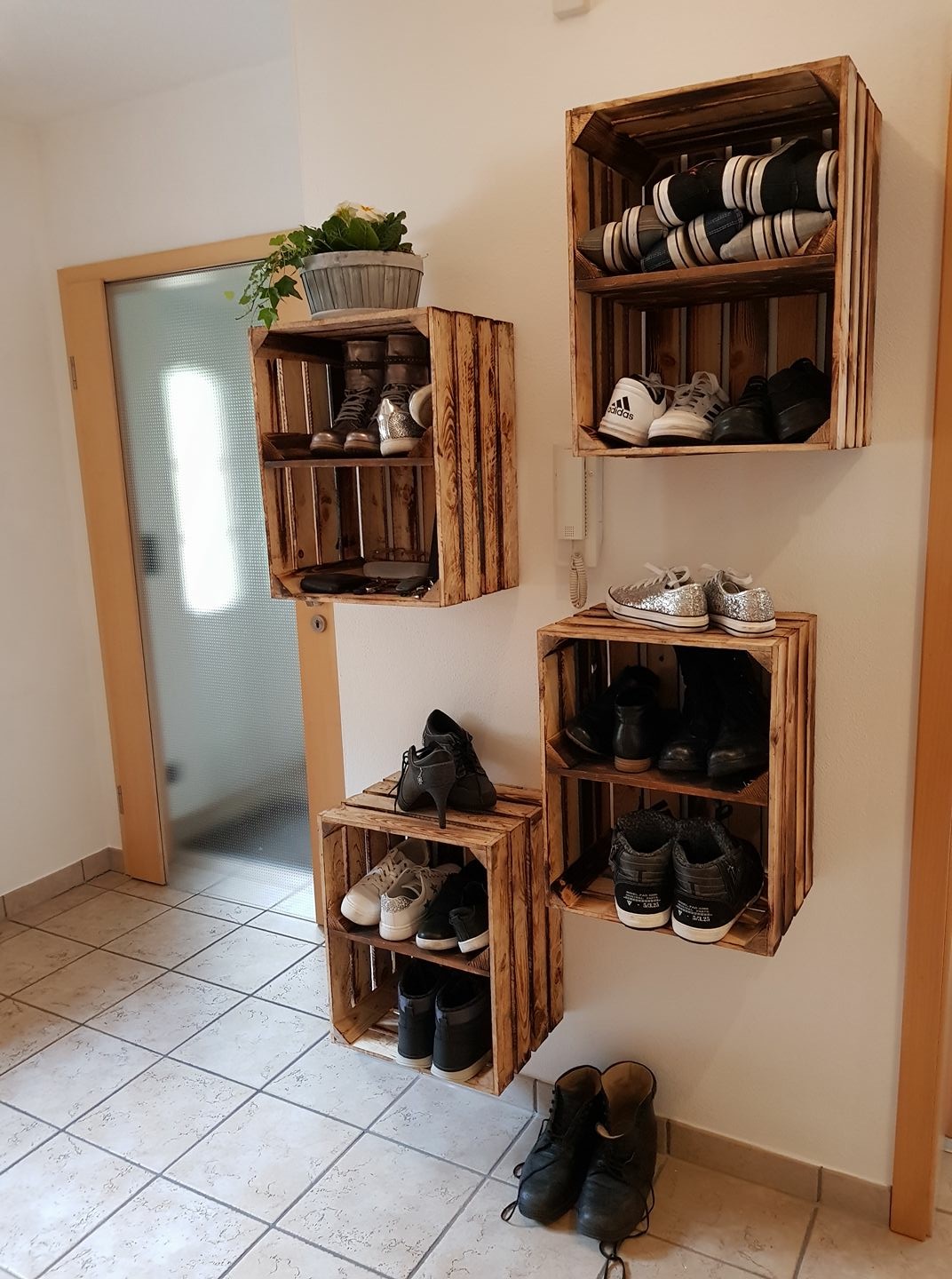 12x Geflammte Kiste für Schuh-und Bücherregal "quer" 50x40x30cm Gemischtes Set aus geflammten Holzkisten 50x40x30cm