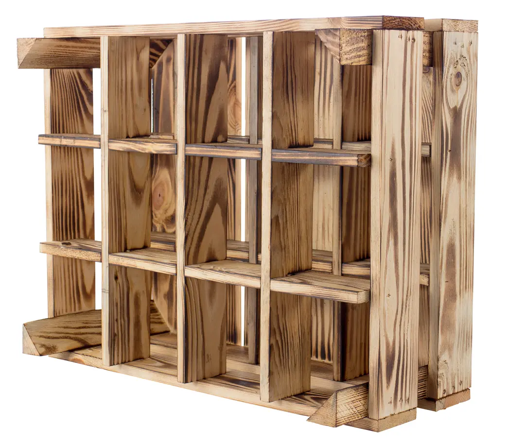 XXL Minibar aus geflammten Kisten