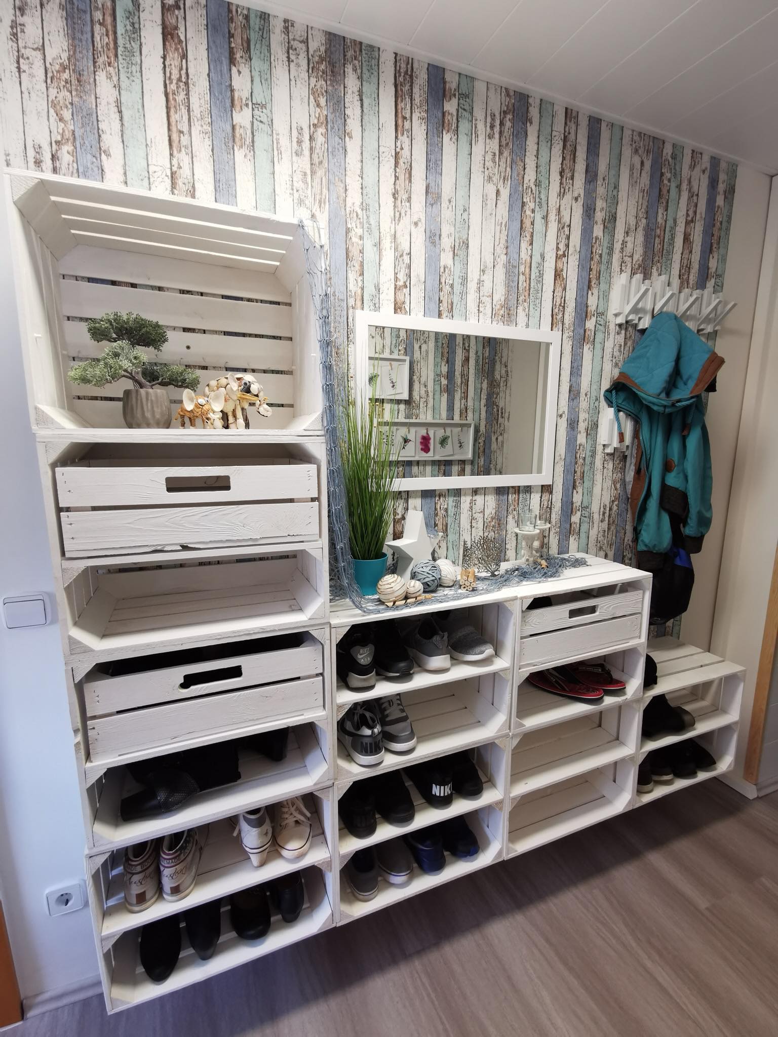 Schuhschrank Set aus Obstkisten / Schubladen Schuhschrank Set aus Obstkisten / Schubladen