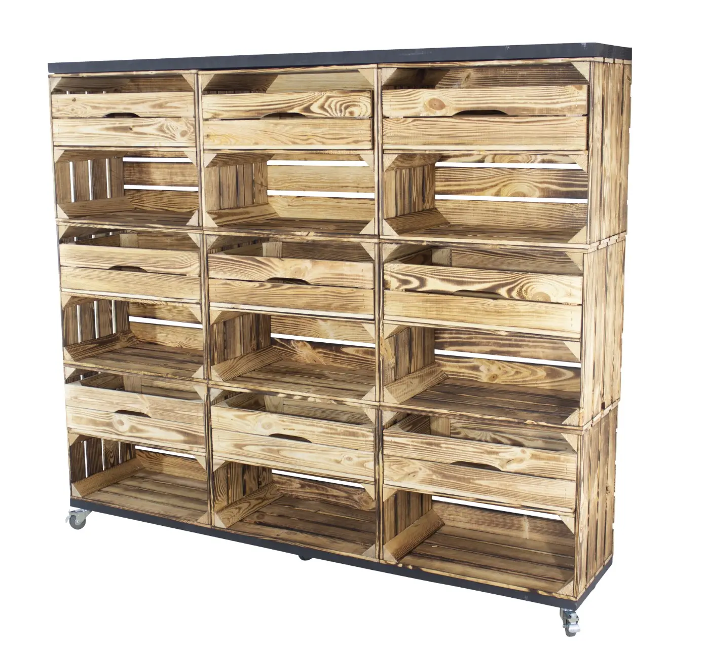 Raumtrenner/ Kommode aus geflammten Obstkisten mit 2 schwarzen Bohlenbrettern auf Rollen 133x150x30cm Raumtrenner/ Kommode aus geflammten Obstkisten mit 2 schwarzen Bohlenbrettern auf Rollen 133x150x30cm
