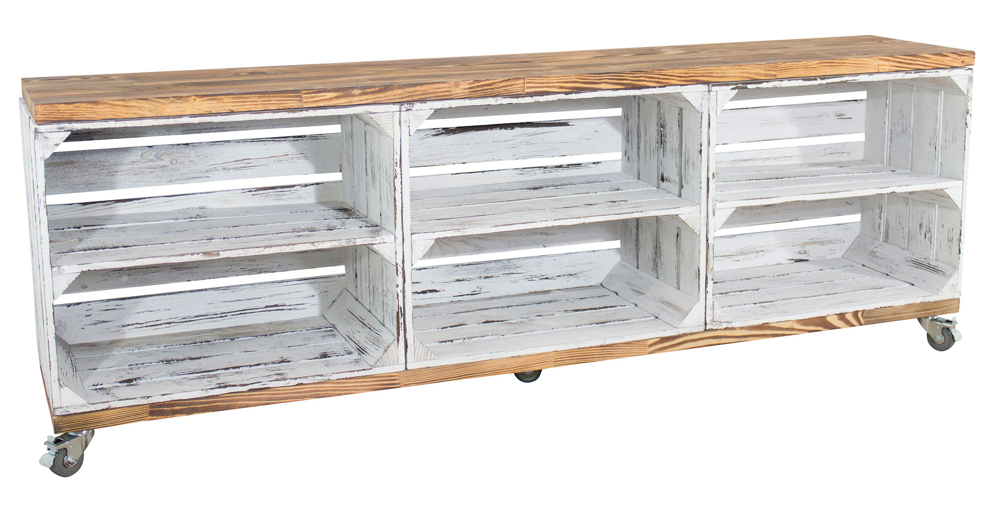 TV Schrank aus 3 Obstkisten in shabby weiß mit 2 geflammten Bohlenbrettern auf Rollen, 150x53x30