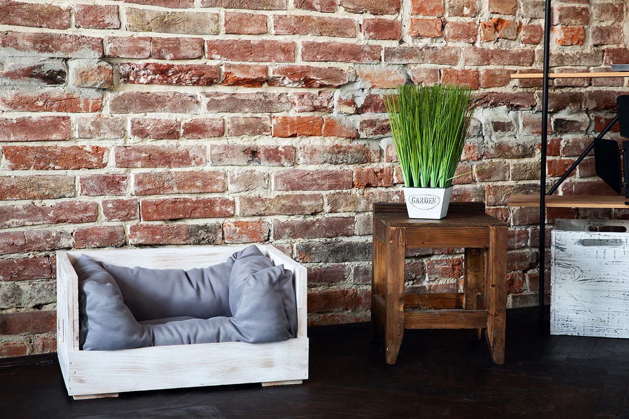 Katzenbett "Kitty" in weißem shabby Holz mit Kissen 60x40x30cm