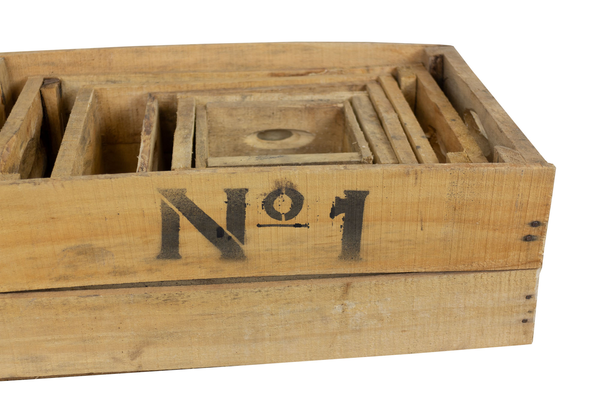 Holzkisten-Set aus 6 alten Kisten mit Aufdruck