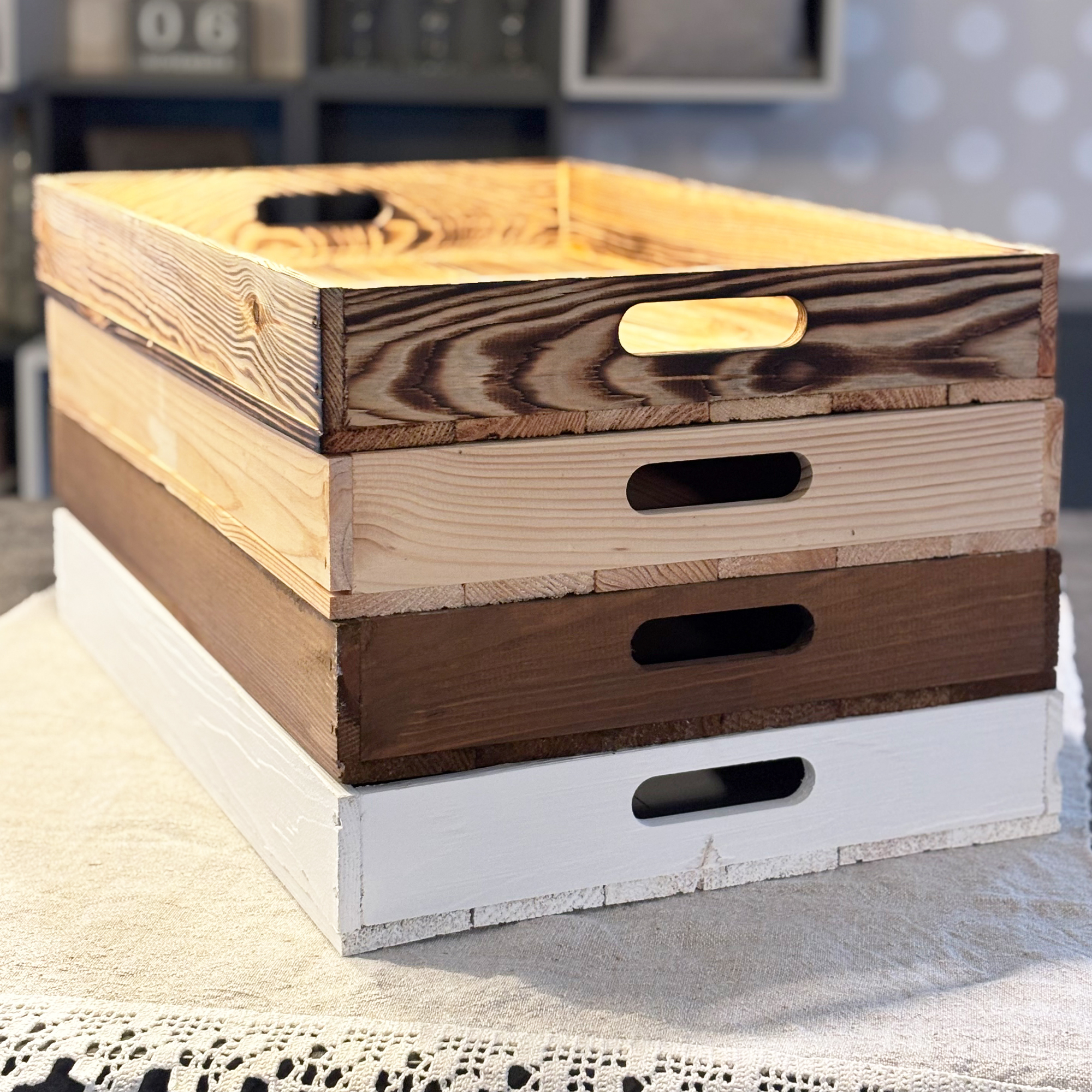 Serviertablett in weiß 60x40x8cm Holztablett Frühstückstablet Bartablett Serviertablett in geflammt 60x40x8cm Holztablett Frühstückstablet Bartablett