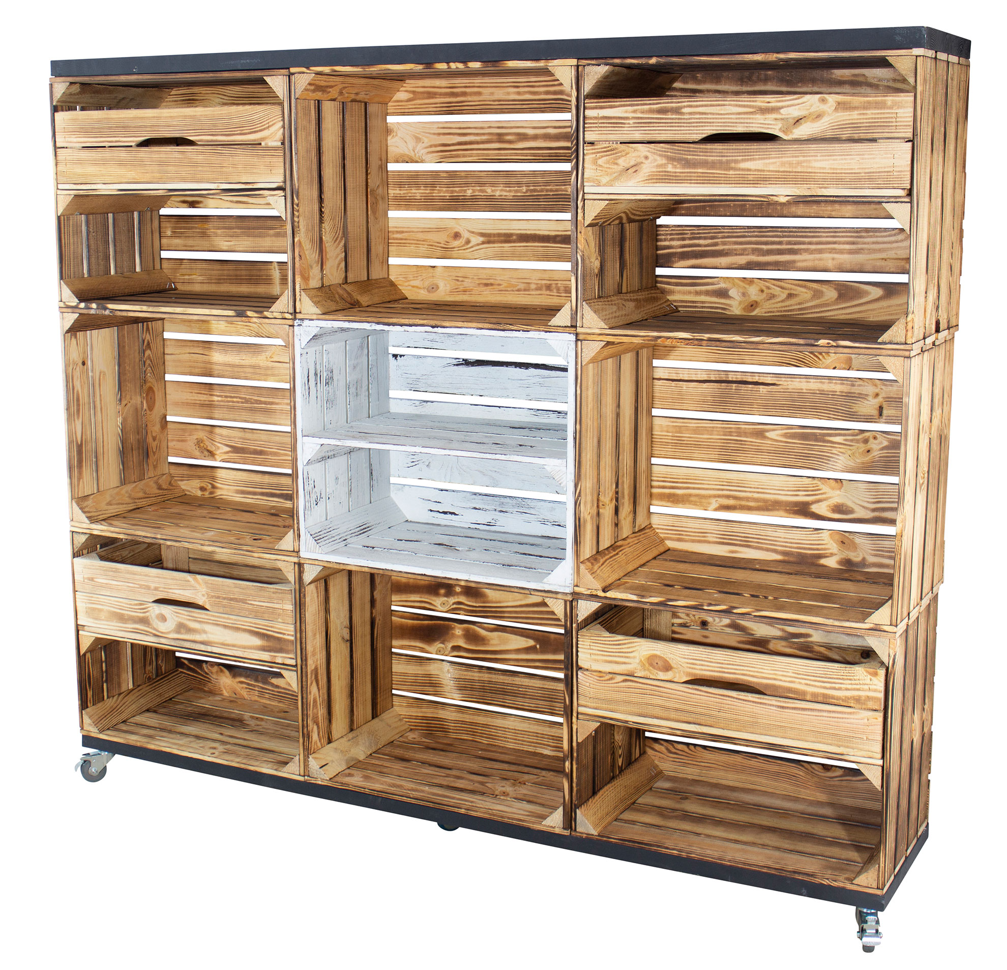 Raumtrenner/ Kommode mit 8 geflammten Kisten mit 4 Schubladen und 1 shabby weiß Kiste mit Mittelbrett auf Rollen, 133x150x30 cm Raumtrenner/ Kommode mit 8 geflammten Kisten mit 4 Schubladen und 1 shabby weiß Kiste mit Mittelbrett auf Rollen, 133x150x30 cm