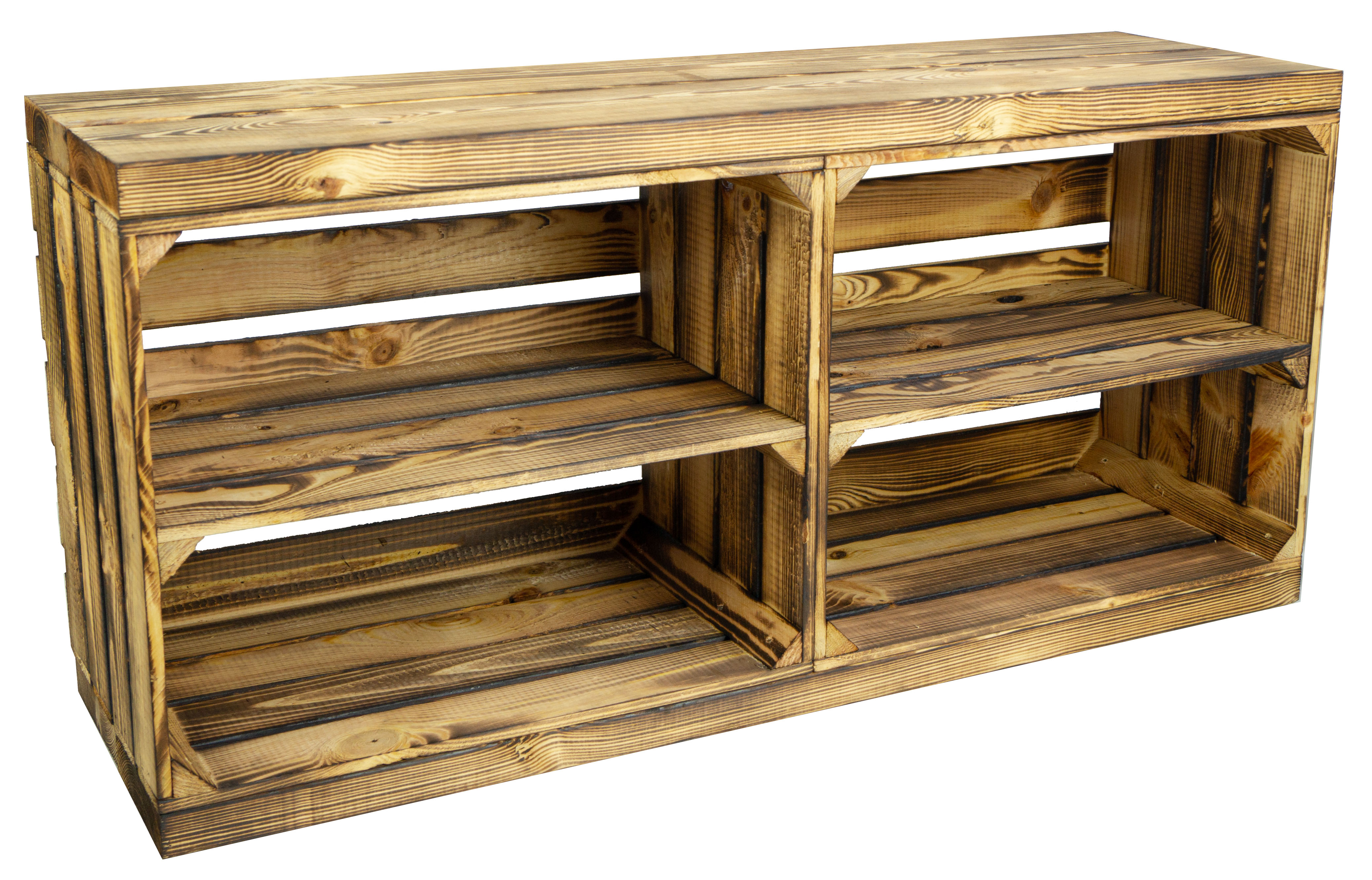 Sitzbank geflammt mit Sitzfläche aus dicken Holzplanken geflammt mit Mittelbrett geflammt