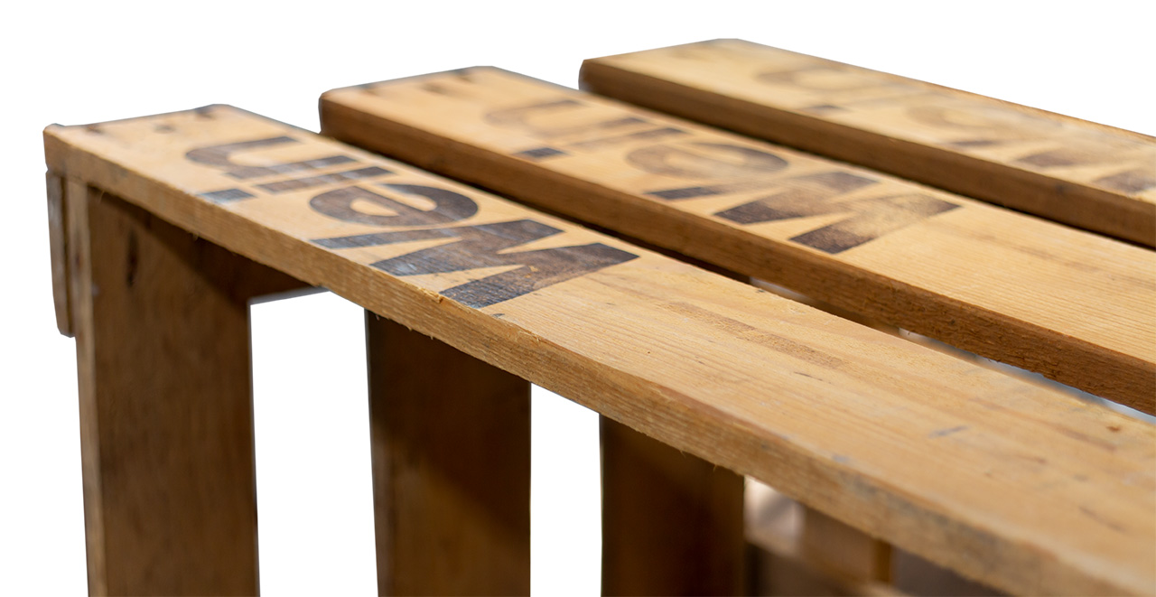 Badische Weinkiste "Wein Wein Wein" 50x35x28 cm alte Weinkiste WEIN WEIN WEIN 2te Wahl