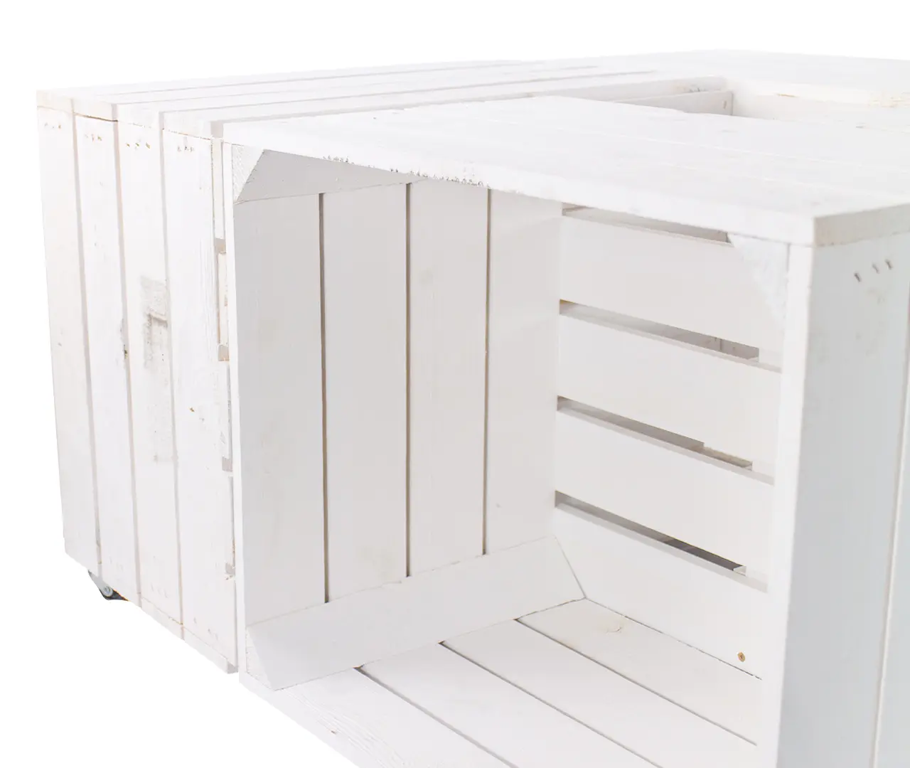 Weißer Couchtisch aus 2 Apfelkisten und 2 Regalkisten mit geflammten Mittelbrettern *längs* 81x81x44cm