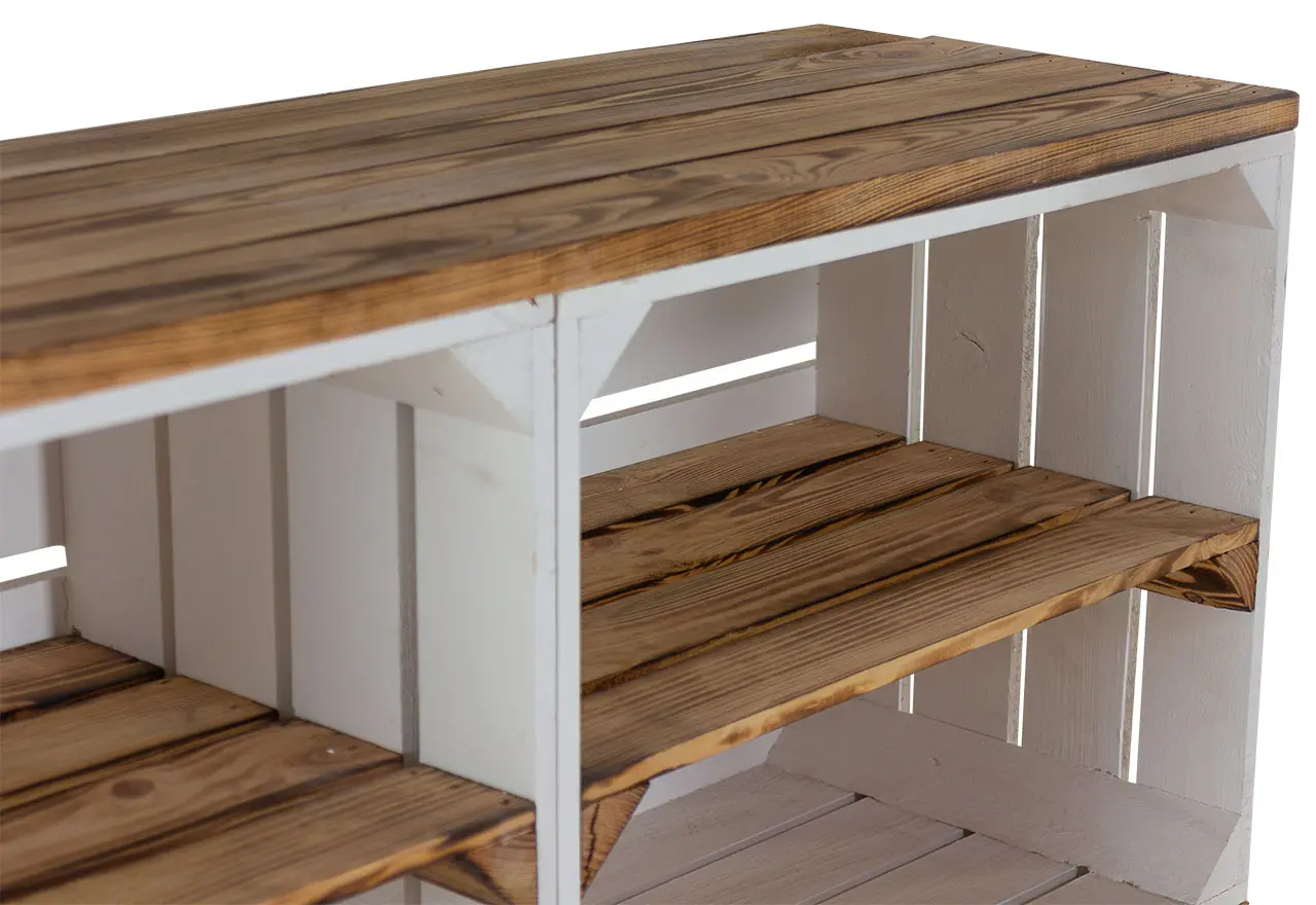 TV-Schrank aus Regalkisten auf Holzfüßen 100x30x50cm