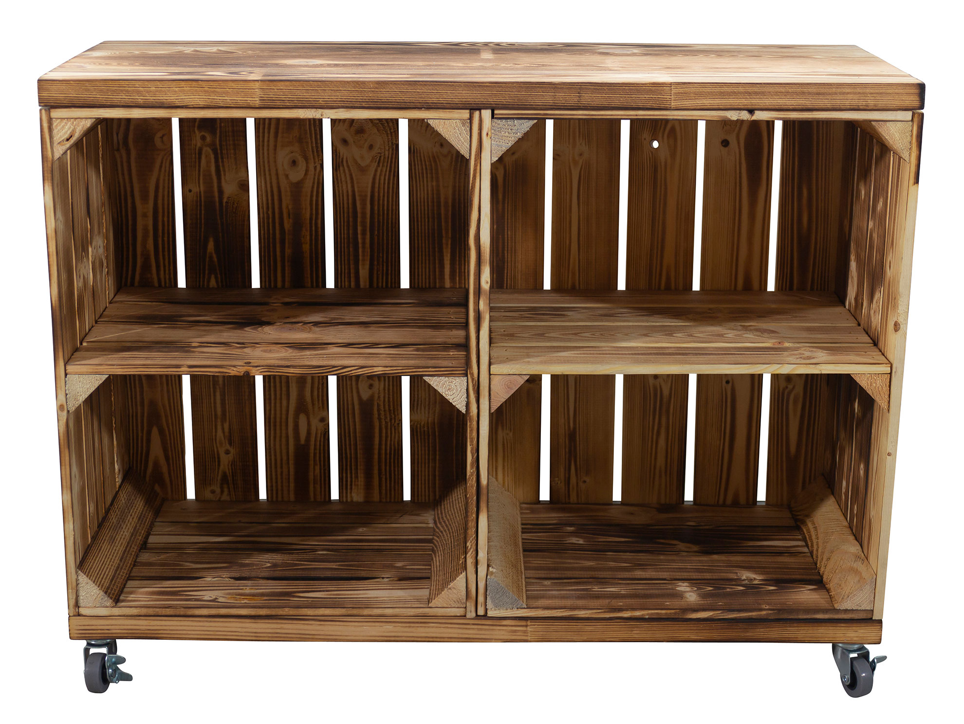 Regal aus zwei geflammten Kisten mit Mittelbrett "quer" und Bohlenbrett in geflammt auf Rollen Regal aus zwei geflammten Kisten mit Mittelbrett "quer" und Bohlenbrett in geflammt auf Rollen