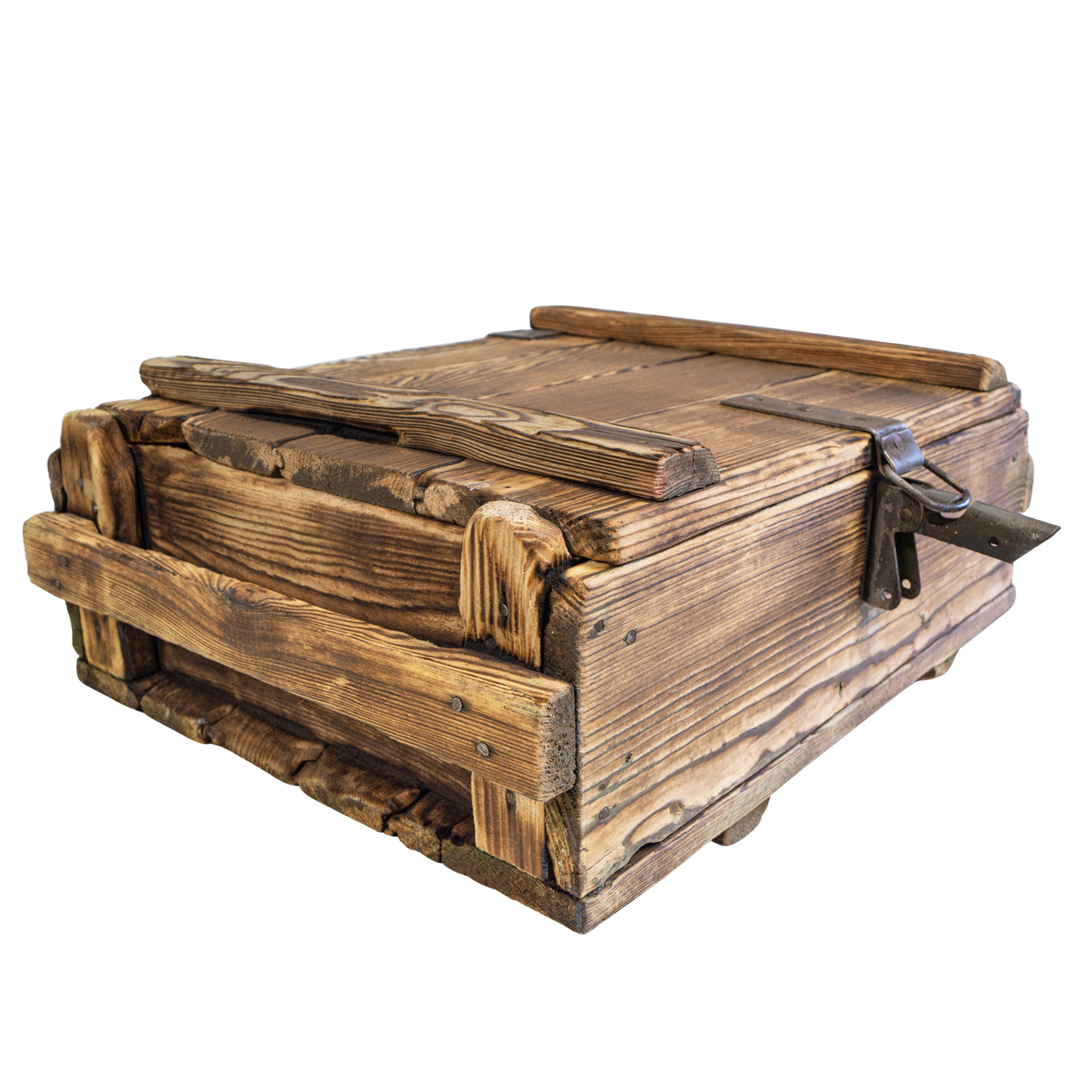 kleine Frachtkiste Paul abgeflammt 