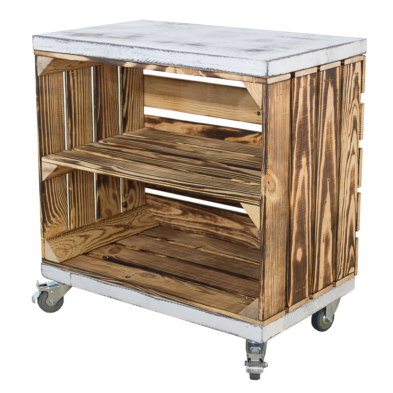 Regal aus geflammter Obstkiste mit Mittelbrett sowie 2 Bohlenbrettern in shabby weiß auf Rollen 53x50x30cm Regal aus geflammter Obstkiste mit Mittelbrett sowie 2 Bohlenbrettern in shabby weiß auf Rollen 53x50x30cm