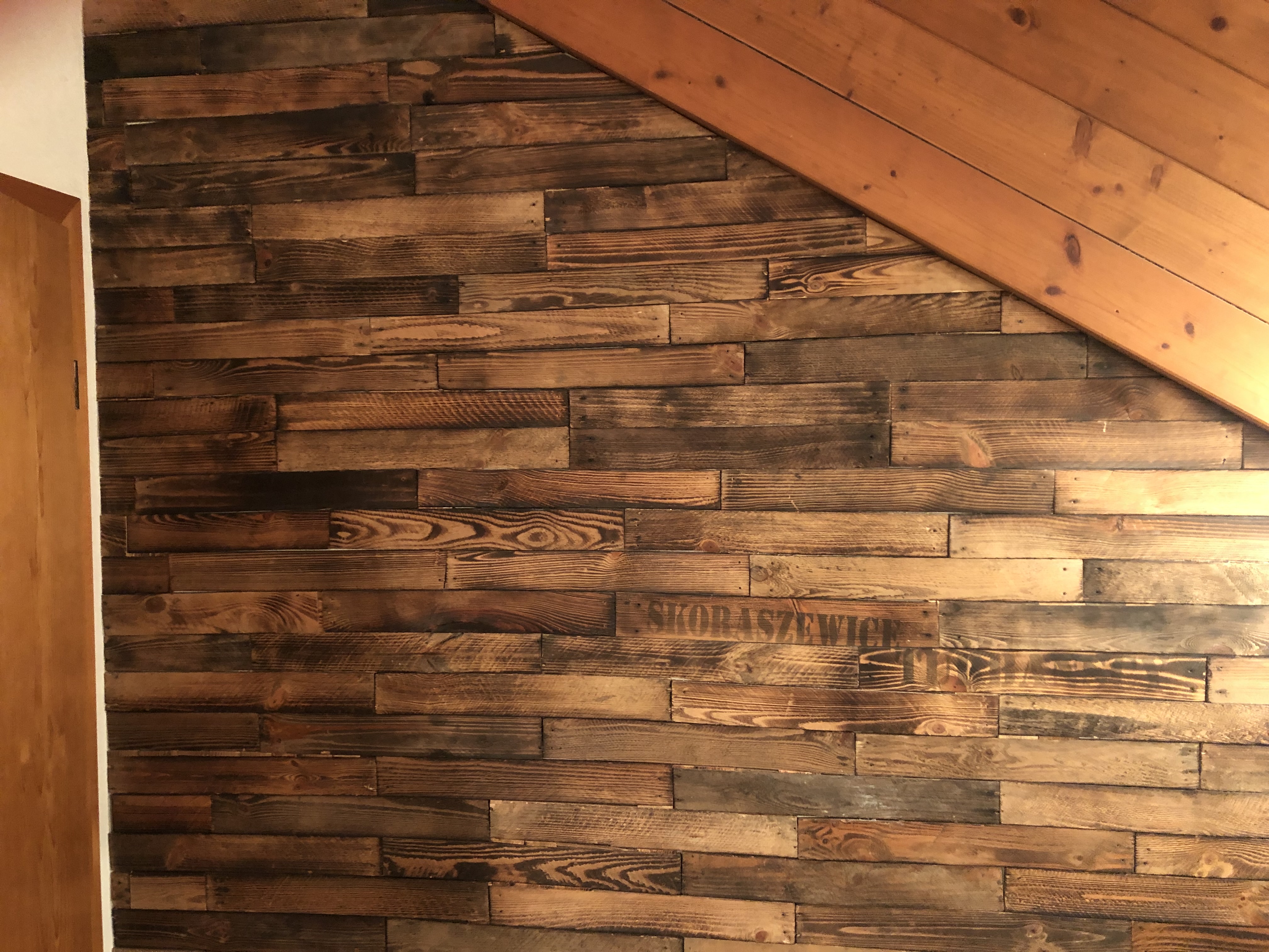 20 geflammte Holzbretter von alten Obstkisten 48 x 11 cm 20 geflammte Holzbretter von alten Obstkisten 48 x 11 cm